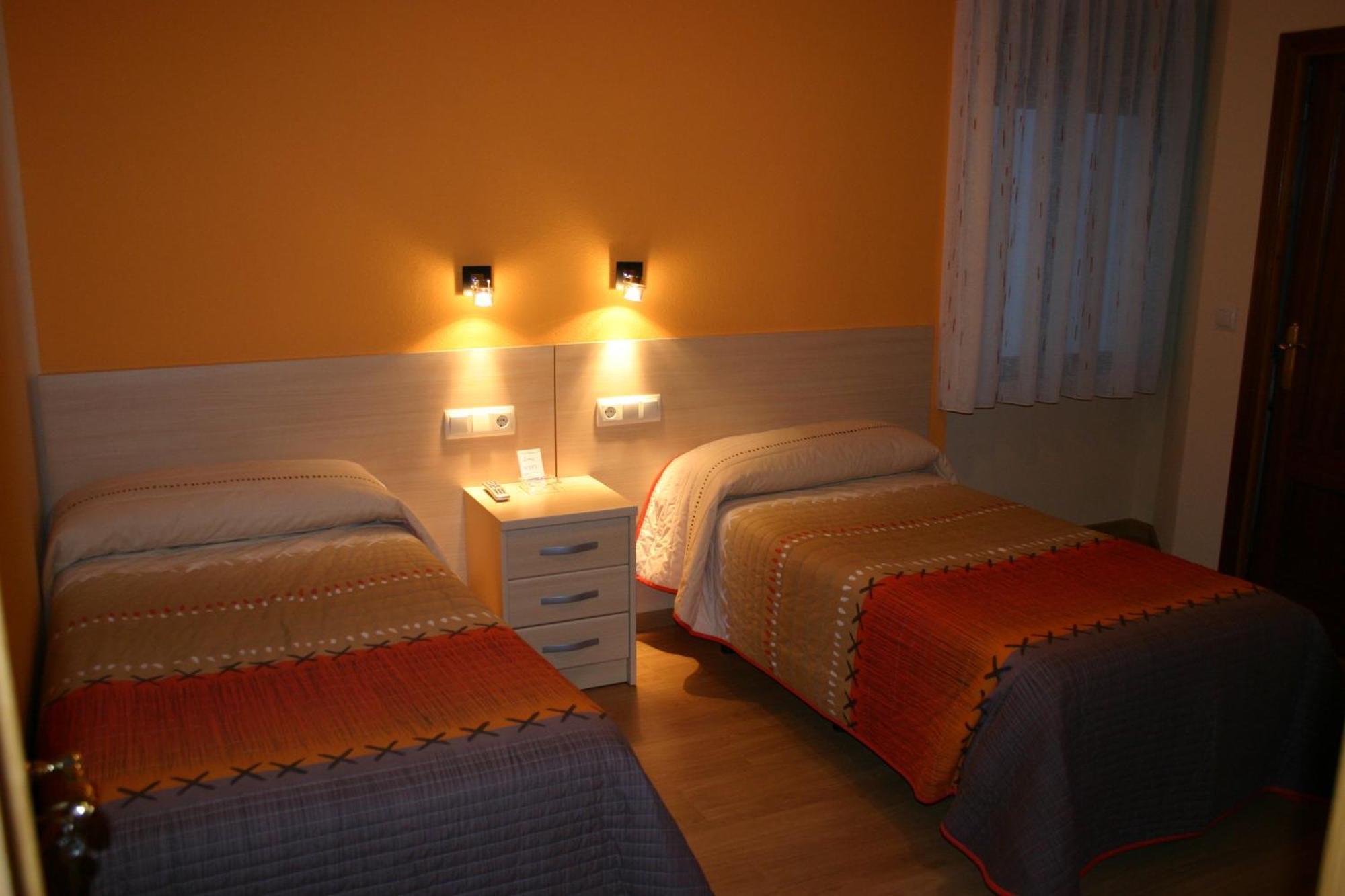 Hostal Hispanico I Salamanca Buitenkant foto